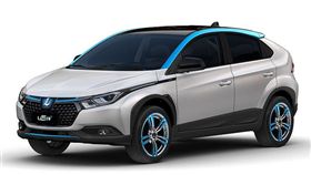 LUXGEN U5 EV+展示一鍵停車技術。（圖／LUXGEN提供）