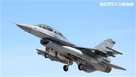 F16戰機女飛官蔣惠宇。（記者邱榮吉/台東拍攝）