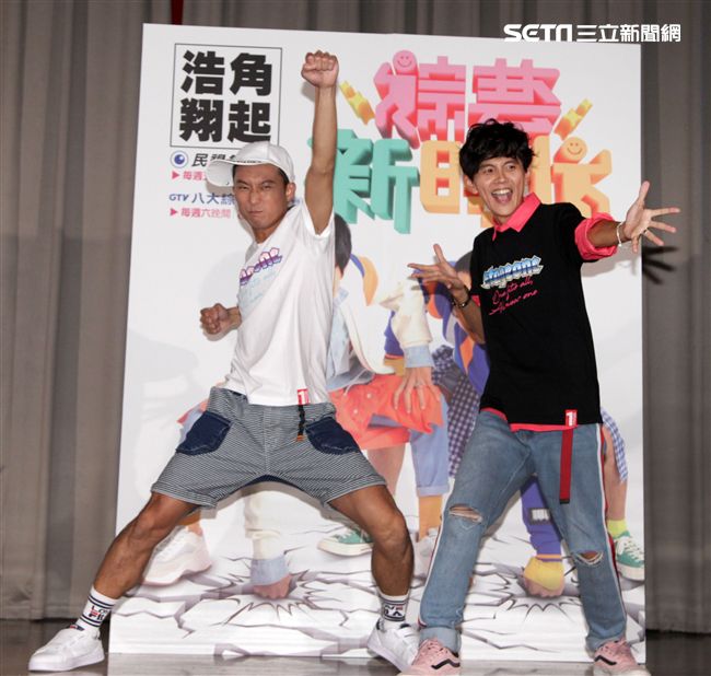 浩角翔起「綜藝新時代」校園見面會。（記者邱榮吉/攝影）