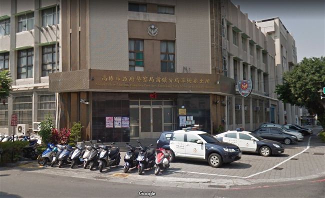 女不滿遭取締　竟率屁孩放炮蛋洗警局