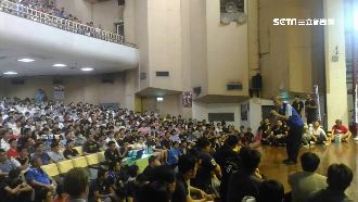 造勢大爆滿？網路瘋傳韓國瑜照片造假