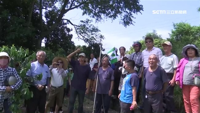 拒五星旗亂插！獨派團體緊盯拆除工程