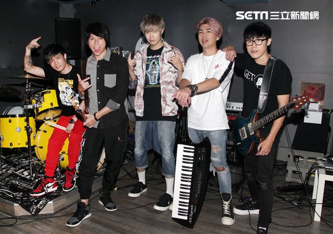 八三夭第53屆電視金鐘頒獎練團彩排