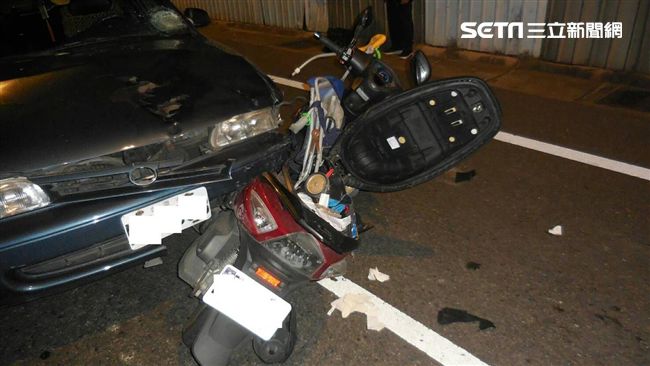嬤駕車逆向撞4貼機車　2幼童內出血