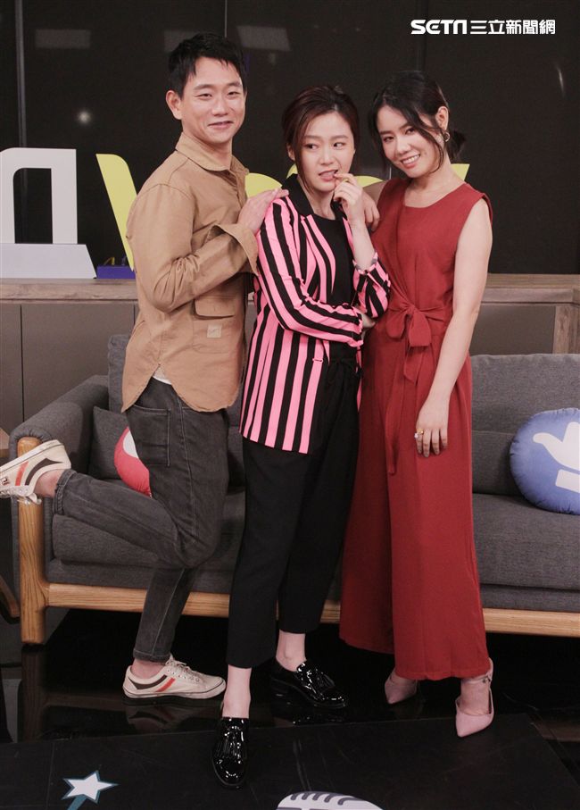 陳家逵、楊小黎、彭若萱安安大明星。（記者邱榮吉/攝影）
