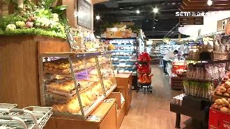 全聯大改裝　「白金策略」甜點擺入口