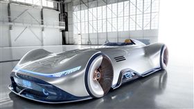 賓士Vision EQ Silver Arrow(圖/車訊網)