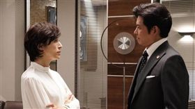 鈴木保奈美和織田裕二相隔27年再度合作拍新戲。（圖／翻攝自鈴木保奈美臉書）