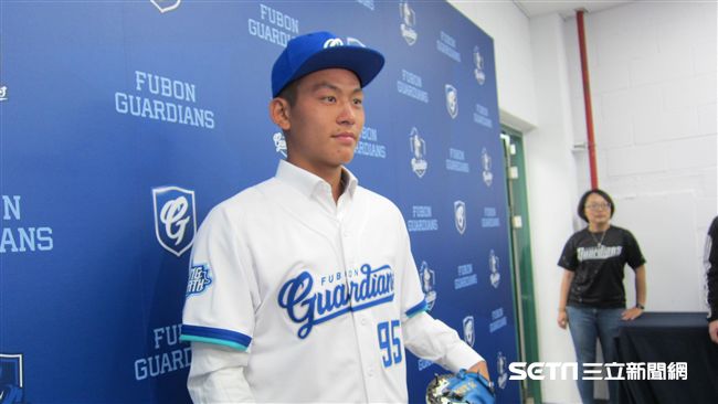 中職／戴培峰未來性　洪總：看造化
