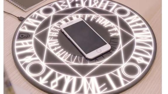 魔法少女最愛　魔法陣無線充電板！