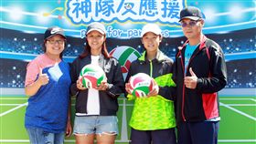 ▲李天寶夫婦以及李孟竹、李芸錚。（圖／永信杯提供）