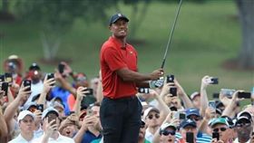 巡迴錦標賽冠軍讓伍茲世界排名回到前15名內。（圖／翻攝自伍茲IG）