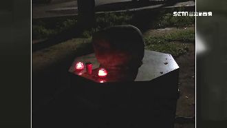 半夜點燭奉茶拜大石　民眾目睹全嚇傻