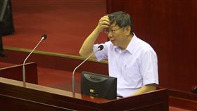 柯文哲：葛特曼將來台　相關疑問都可釐清台北市長柯文哲（圖）近期捲入器官移植疑雲，他7日在議會接受市政總質詢時表示，「屠殺」一書的作者伊森．葛特曼（Ethan Gutmann）17日將來台，任何疑問到時都可釐清。中央社記者吳家昇攝　107年9月7日