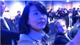 封她女中豪傑！陸網友力挺央視女記者　揚言「抵制英國」　圖／翻攝微博