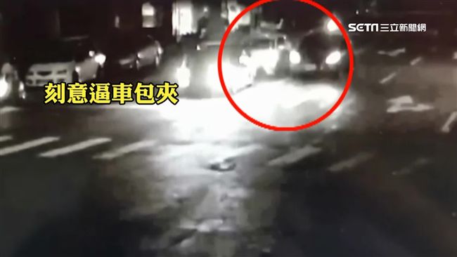喇叭聲惹火路怒族　惡煞逼車持棒狂砸