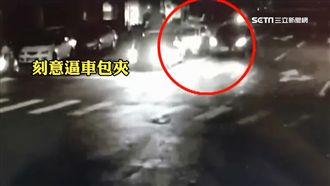 喇叭聲惹火路怒族　惡煞逼車持棒狂砸