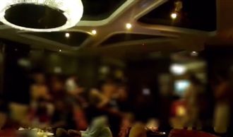 性愛趴是生日禮物　他看女友床戰6男