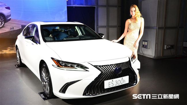 ES 300h發表　下殺189萬起