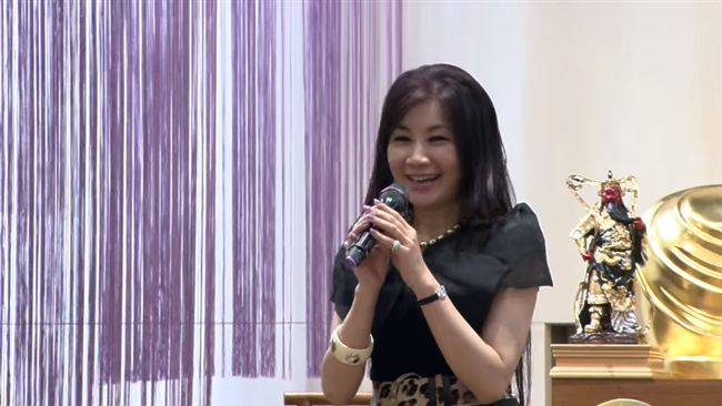 宴請北韓特首　陳敏薰敬酒成「嬌點」