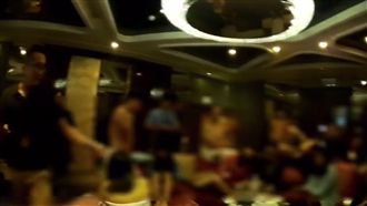 性愛趴現場還原！洪女獨自床戰6男　