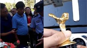 搶喜糖沾喜氣！啪一聲…竟折斷勞斯萊斯「飛天女神」　圖／翻攝看看新聞