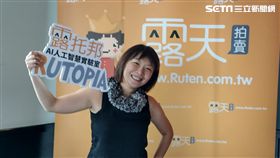 露天拍賣曾薰儀　葉立斌攝