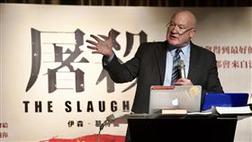 葛特曼在台召開國際記者會（1）書籍「屠殺」（The Slaughter）的作者伊森．葛特曼（Ethan Gutmann）1日抵台，2日下午在台北舉行國際記者會。中央社記者孫仲達攝　107年10月2日