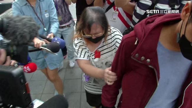 渣男虐死女童　嫌母掰：眼睛差沒看到