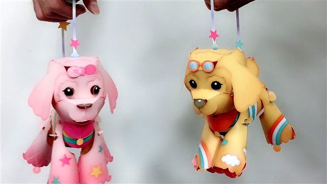 台北元宵提燈投票　萬人表示盼停發