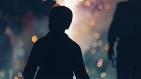 男童,男孩,幼童,性侵,家暴,虐待,虐童,虐兒（圖／翻攝pixabay）