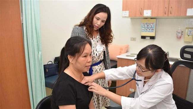 BEasy真人口譯　新住民就醫橋樑