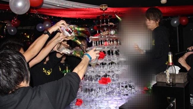 脫魯你可以！月薪百萬牛郎教你撩女！