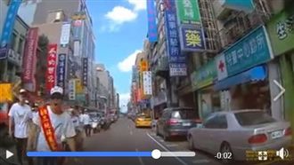 扯！男綠燈直行竟遭廟會陣頭拍打攔車