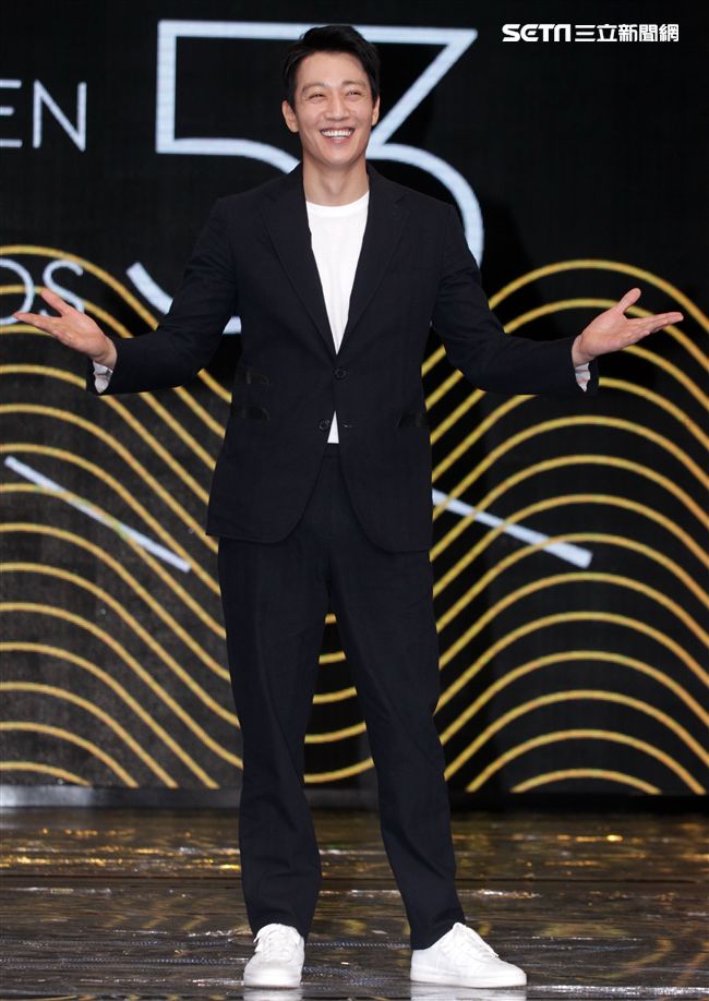 韓星金來沅來台擔任金鐘53頒獎人。（記者邱榮吉/攝影）