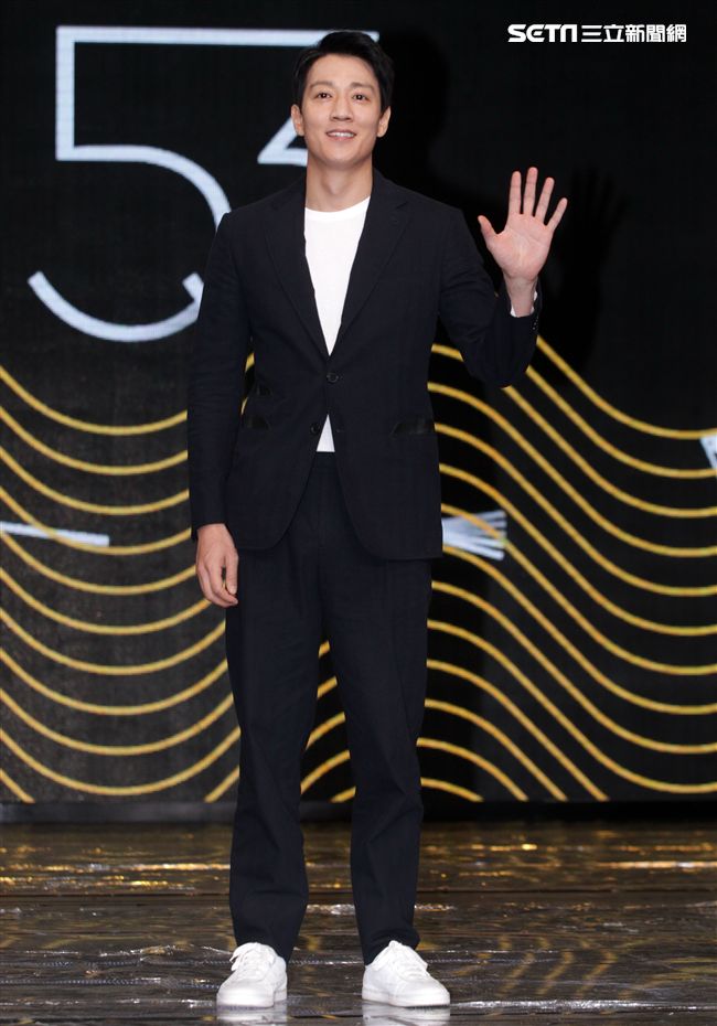韓星金來沅來台擔任金鐘53頒獎人。（記者邱榮吉/攝影）