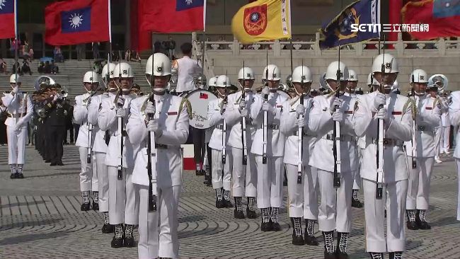 戀愛ING伴奏！國慶樂儀隊精彩演出