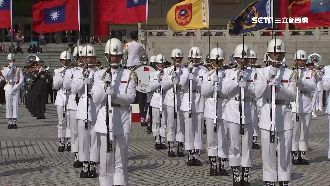 戀愛ING伴奏！國慶樂儀隊精彩演出