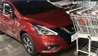 逛好市多亂停　她愛車遭夾擊GG了