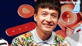 小鍾寧可嚇破膽也不願尿尿痛。（圖／公視提供）