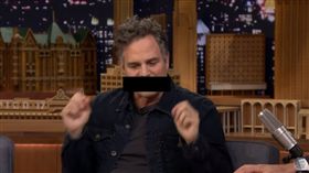 綠巨人又爆復仇者卦　節目消音全被神人破解：「這裡有雷」
圖／翻攝自The Tonight Show Starring Jimmy Fallon YouTube
https://www.youtube.com/watch?v=gvPpjUQ5DRE