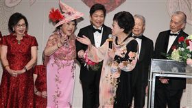 李朝永、周遊紅寶石婚禮前副總統呂秀蓮到場祝福。（記者邱榮吉/攝影）