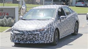 Toyota Corolla偽裝車(圖/翻攝網路)