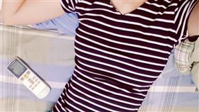 翻攝爆怨公社　女網友　穿著清涼　樸素