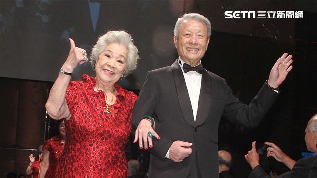 周遊婚禮最催淚！素珠跛腳內幕惹淚崩