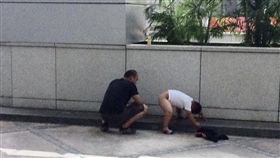 香港,野外露出,脫褲子 圖/翻攝自「巴打絲打 Facebook Club」