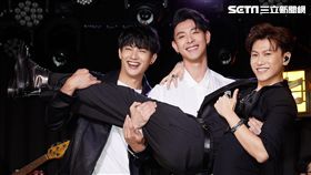 邱宇辰、張庭瑚、晨翔三人不斷互相吐槽。（圖／百鴻揚娛樂提供）