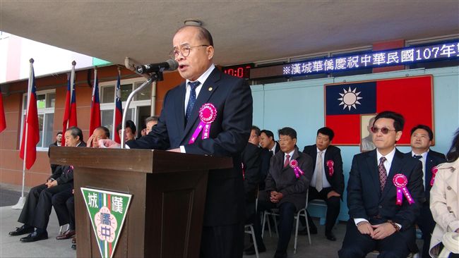 首爾僑區賀國慶　頒獎學金給優秀學生