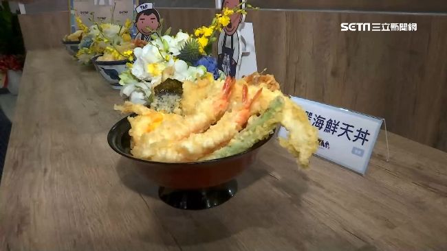 日平價天丼進駐北車　浮誇用料超吸睛