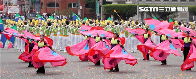 中華民國中樞暨各界慶祝107年國慶大會，陸軍專科學校鼓號樂隊。（記者邱榮吉/攝影）